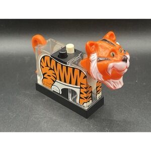Esso 'Put A Tiger In Tank' Plastic Salt & Pepper Shaker U 34 1974 USA Unique